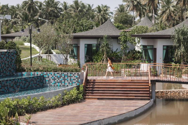 Na Tree Tara Riverside Resort image