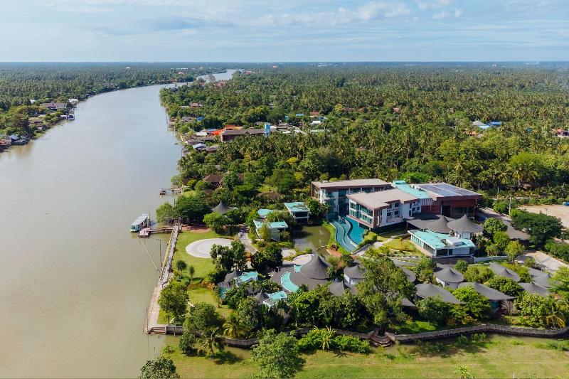 Na Tree Tara Riverside Resort image