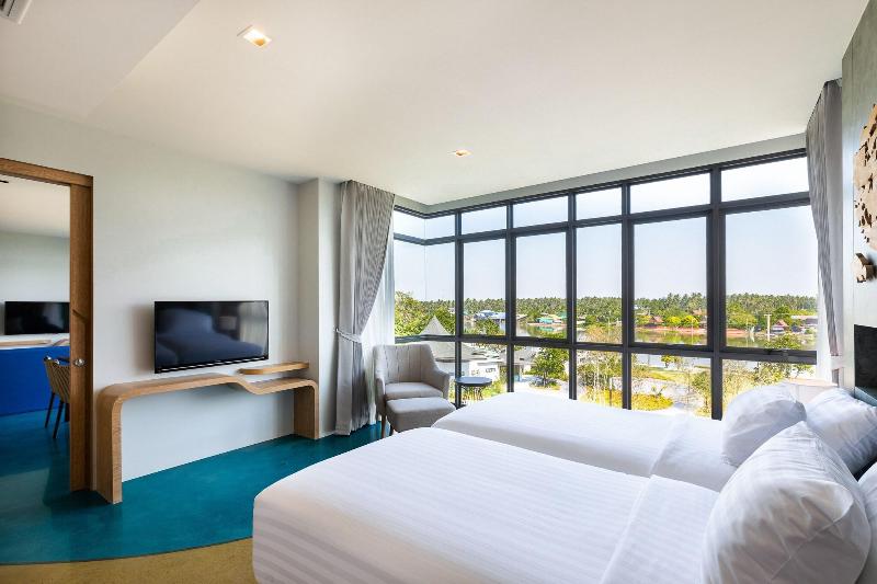 Na Tree Tara Riverside Resort image