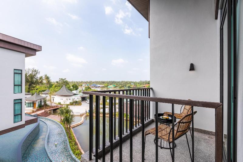 Na Tree Tara Riverside Resort image