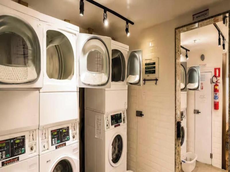 Icarai Suites image