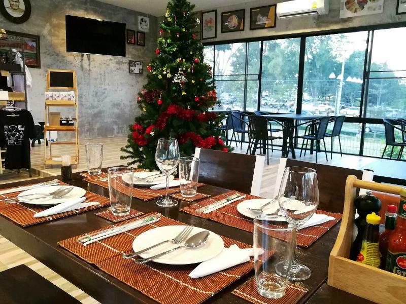 Muang Loei Airport Hotel image