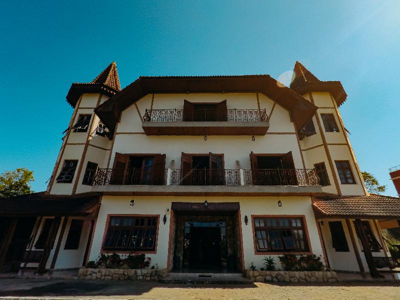 Chateau Palace Hotel image