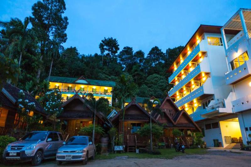 Mam Kai Bae Beach Resort image