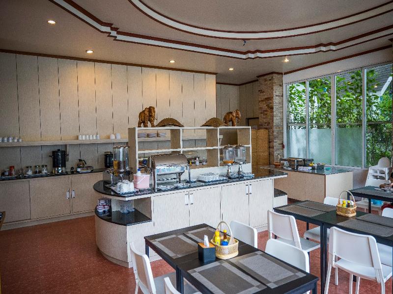 Mam Kai Bae Beach Resort image
