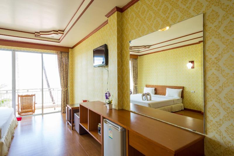 Mam Kai Bae Beach Resort image