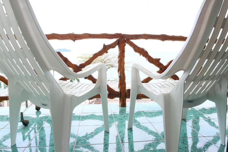 Mam Kai Bae Beach Resort image