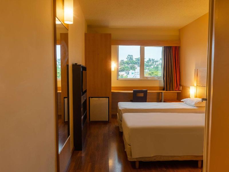 Ibis Novo Hamburgo image
