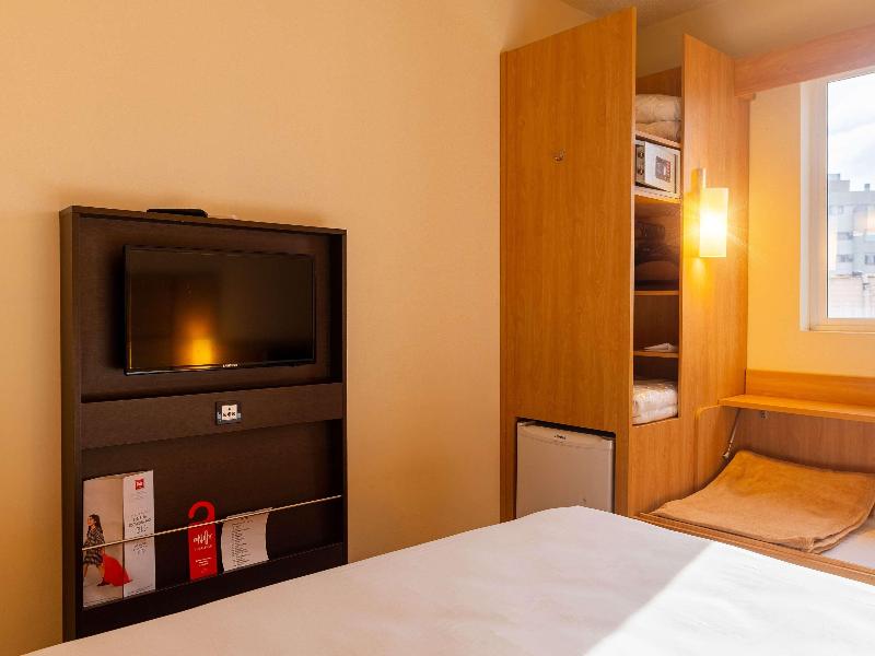 Ibis Novo Hamburgo image