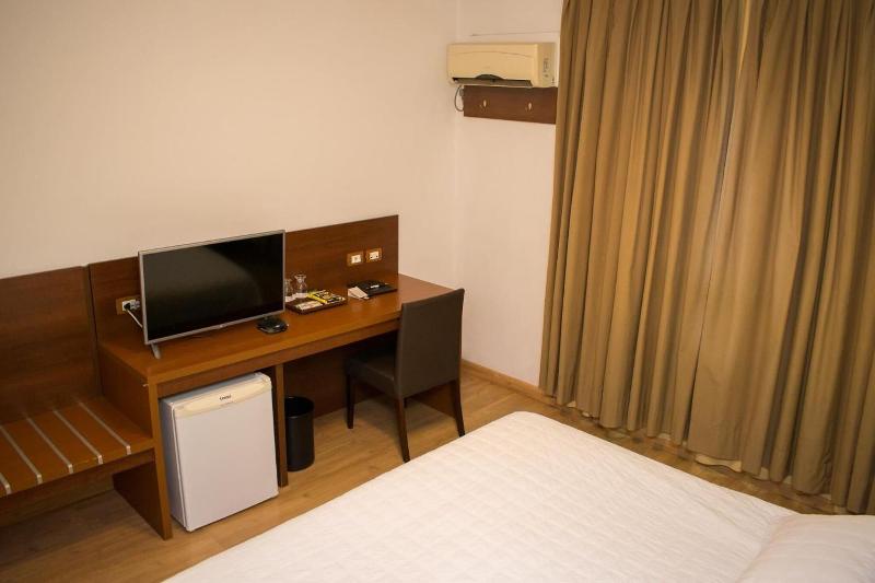 Hotel Jacques Georges Tower image