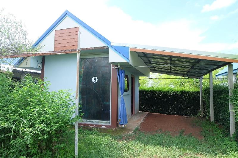Khuan Pron Holiday Home, Sakon Nakhon