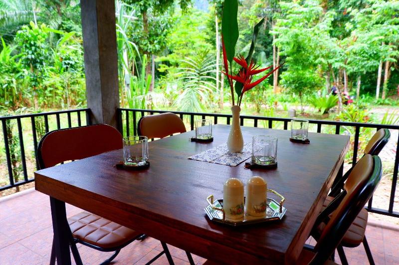 The Bliss Khao Sok Boutique Lodge image