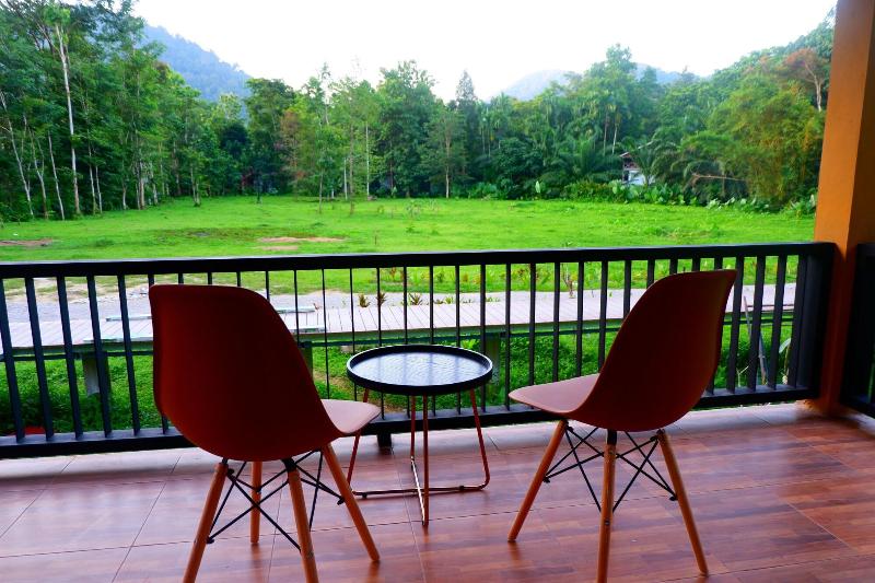 The Bliss Khao Sok Boutique Lodge image