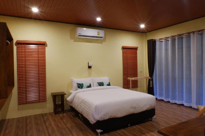 The Bliss Khao Sok Boutique Lodge image