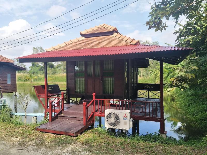 Sarocha Resort Rayong image