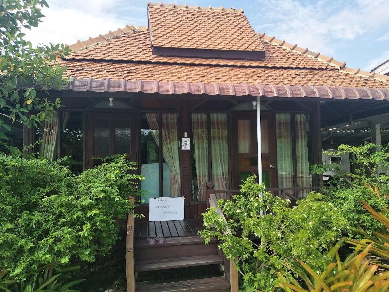 Sarocha Resort Rayong image