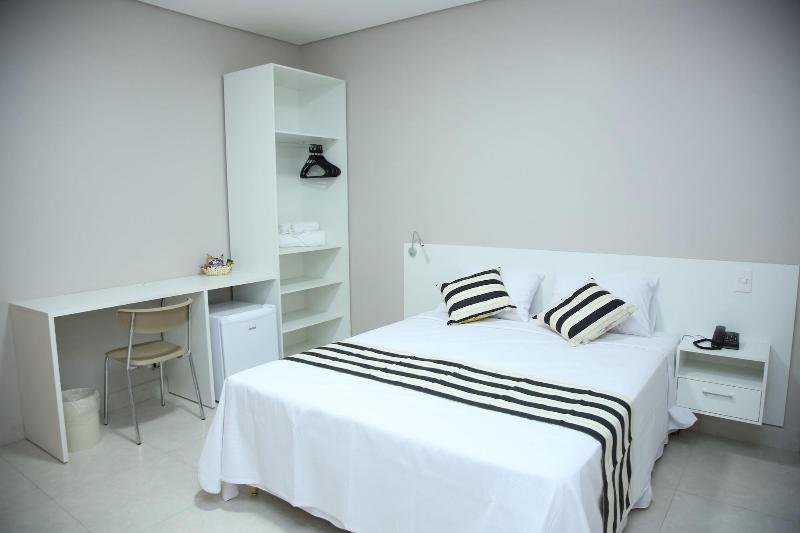 Ventura Hotel image