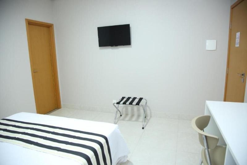 Ventura Hotel image