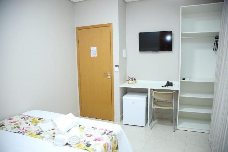 Ventura Hotel image