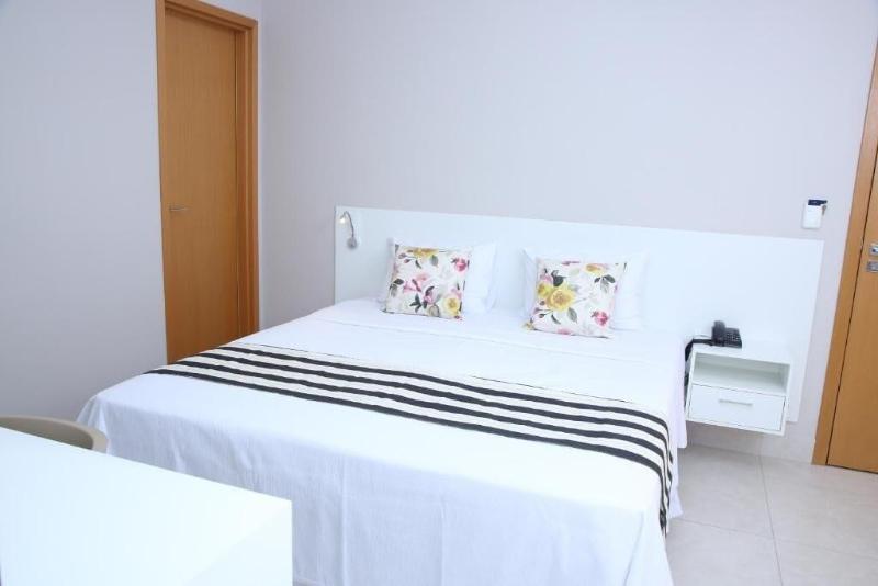Ventura Hotel image