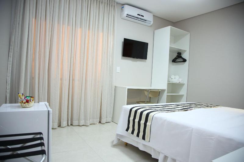 Ventura Hotel image