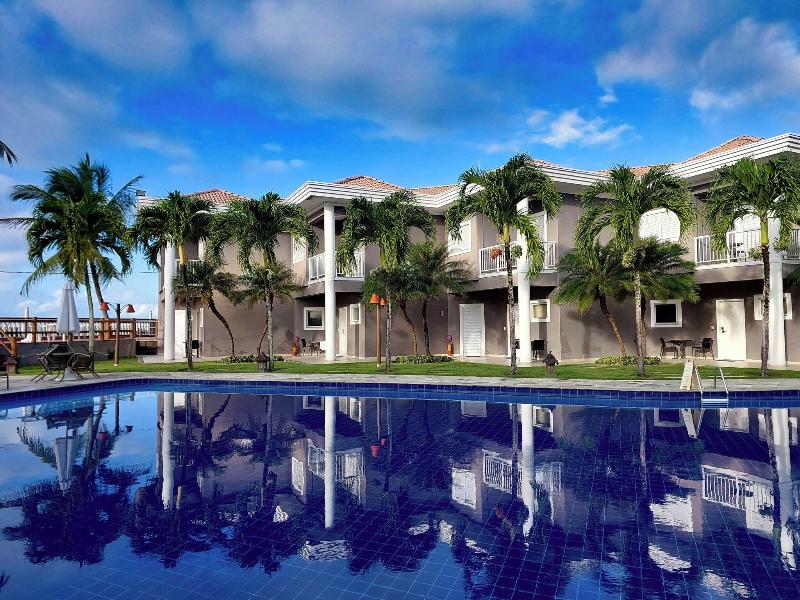 Hotel Coral Beach image