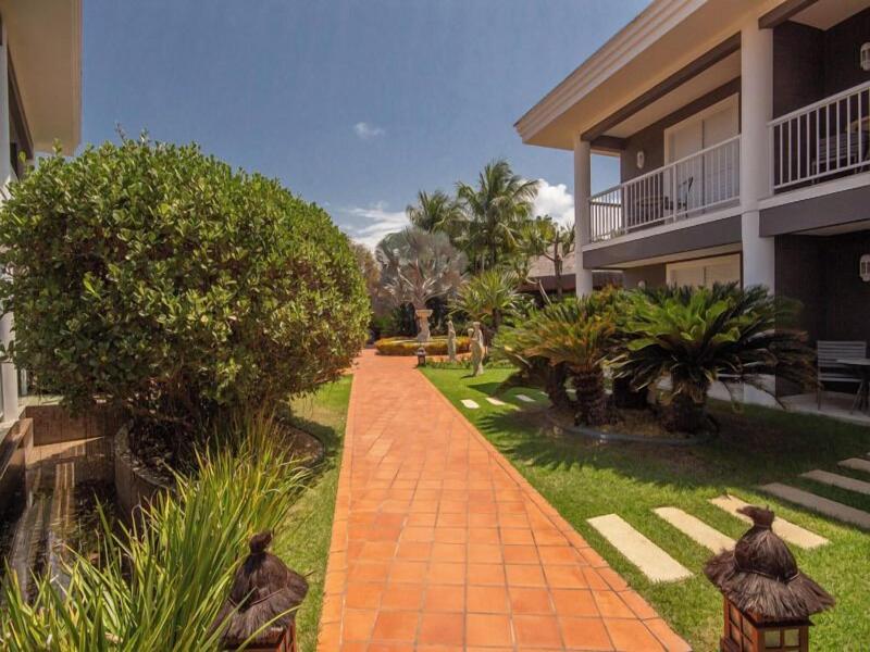 Hotel Coral Beach image