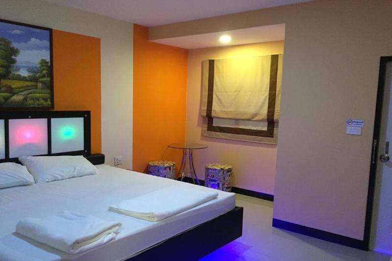 Jirapa Modern Resort image