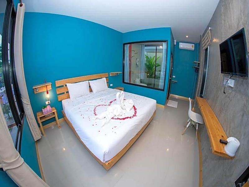 Rest Time Hotel image