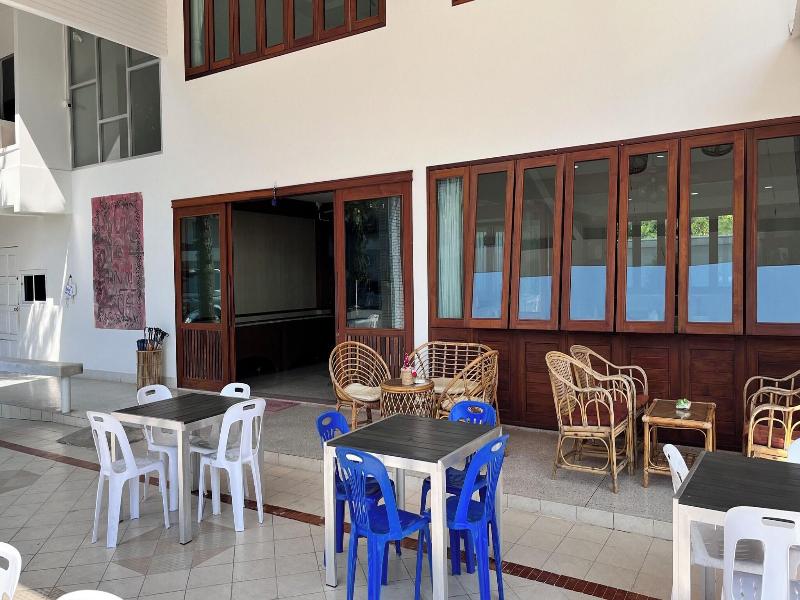Bang Saphan Resort Hotel image