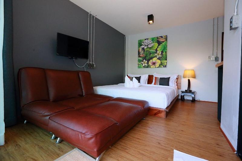 Canvas Family Home image