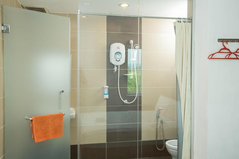 1 Hotel Mahkota Cheras image