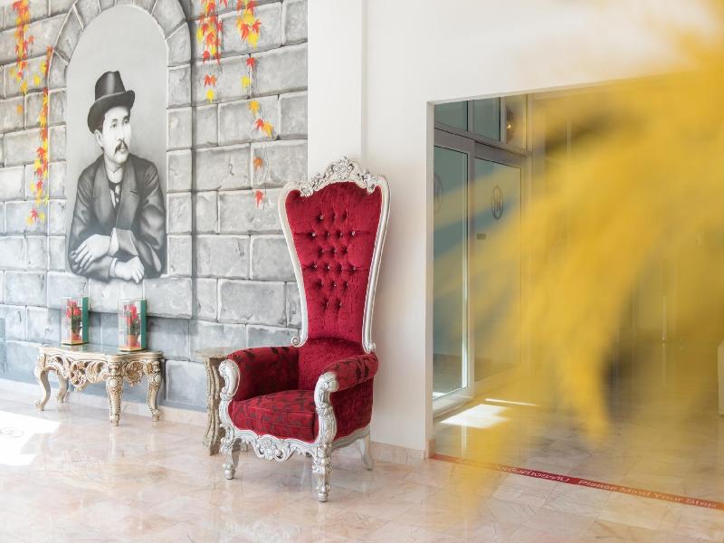 Oasis Hiso Hotel image