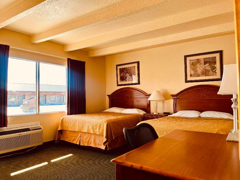 Econo Lodge Del Rio image