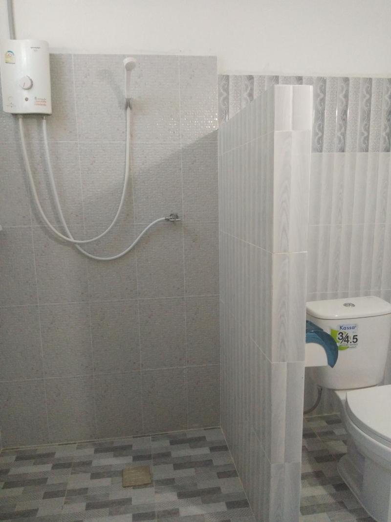 Chomlay Restaurant & Room for Rent image