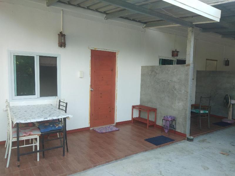 Chomlay Restaurant & Room for Rent image