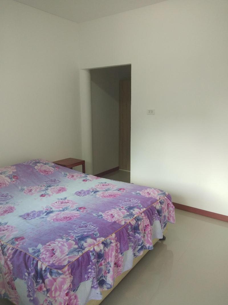 Chomlay Restaurant & Room for Rent image