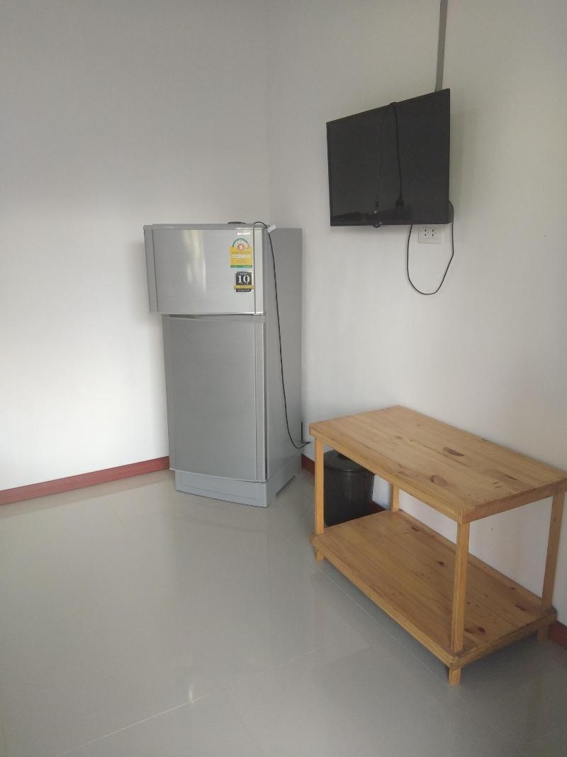 Chomlay Restaurant & Room for Rent image