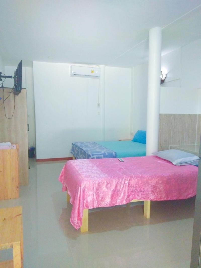 Chomlay Restaurant & Room for Rent image