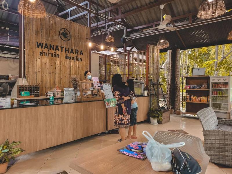 Wanathara Resort