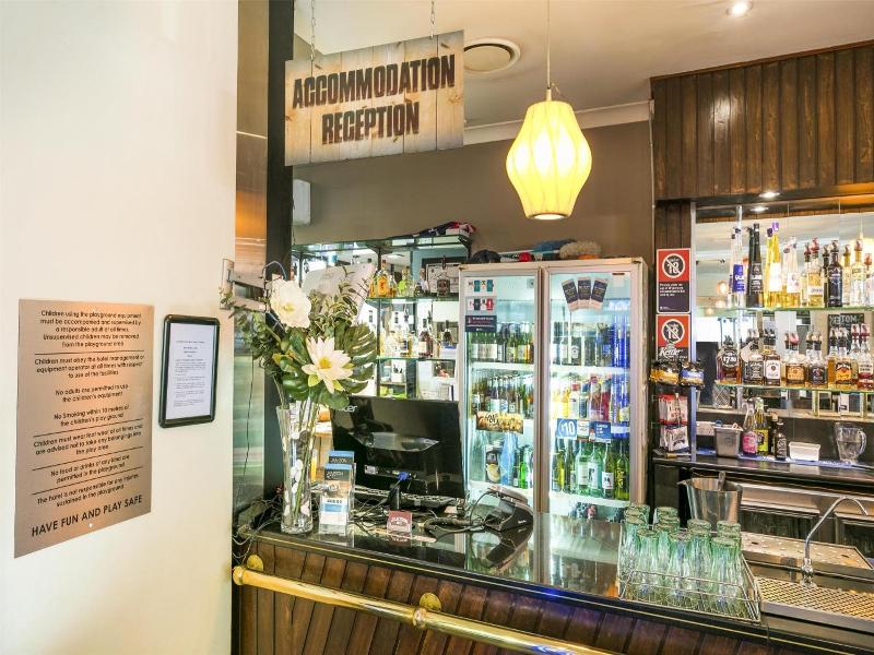 Nightcap At Jamison Hotel image