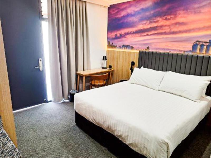 Royal Hotel Moree image