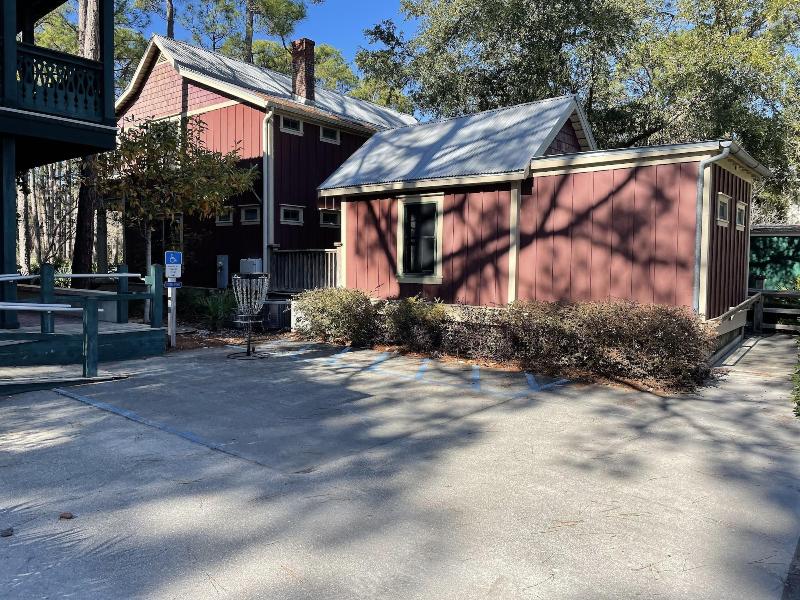 Hibiscus Coffee & Guesthouse image