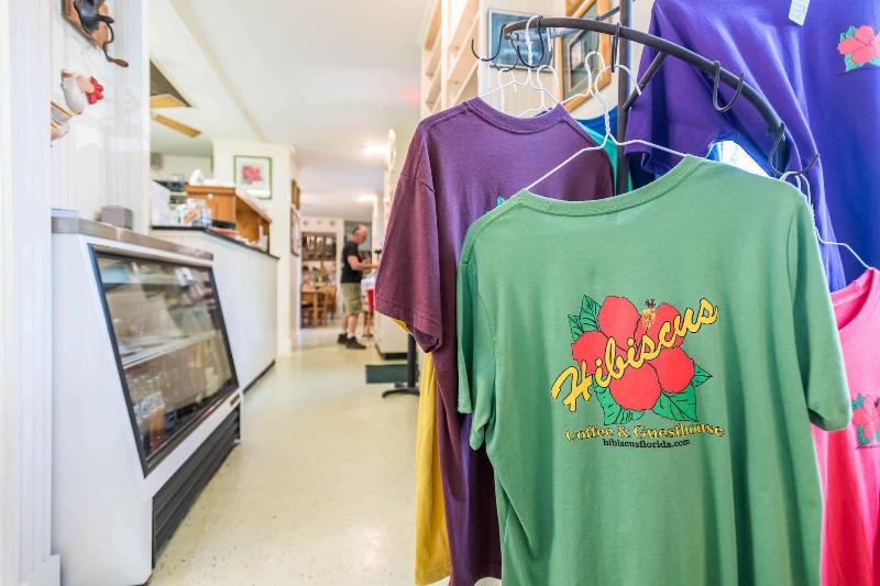 Hibiscus Coffee & Guesthouse image