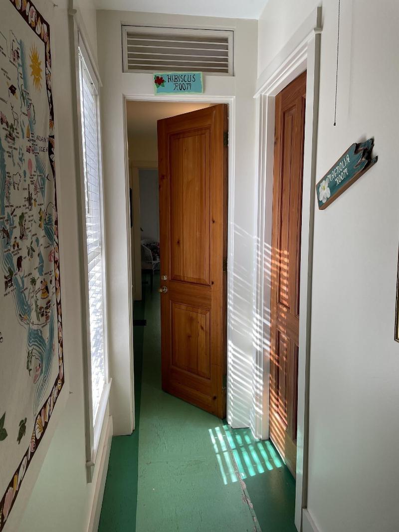 Hibiscus Coffee & Guesthouse image
