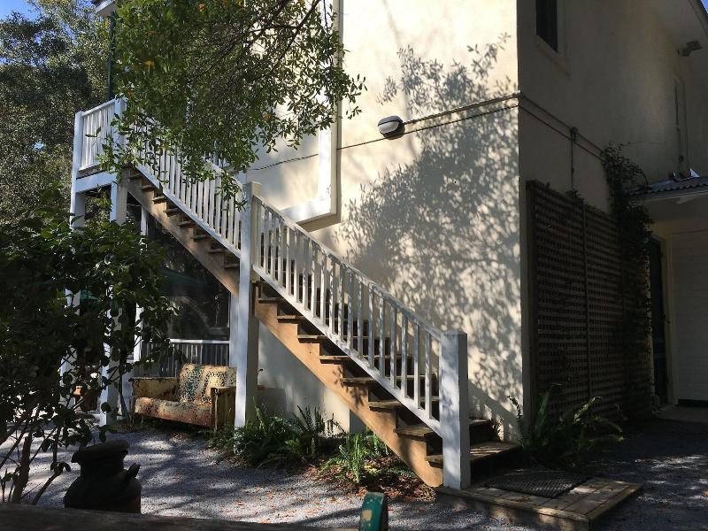 Hibiscus Coffee & Guesthouse image