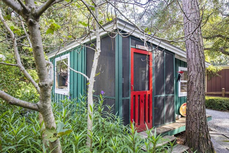 Hibiscus Coffee & Guesthouse image