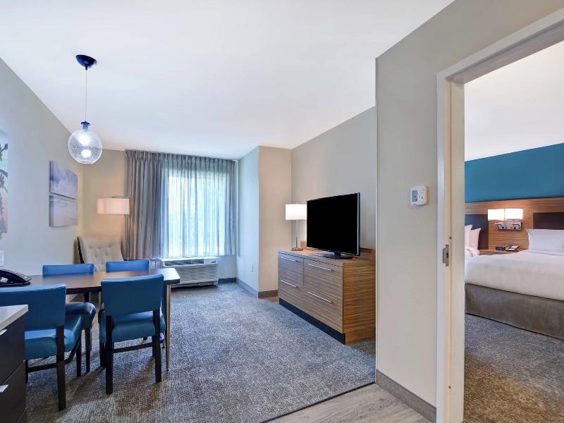 QUADRUPLE Accessible-Two Queen Beds