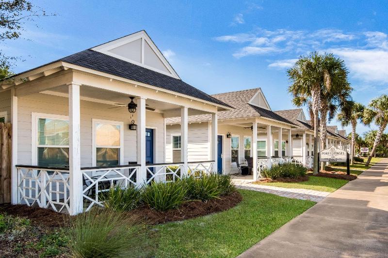 The Port Inn and Cottages, Ascend Hotel Collection image