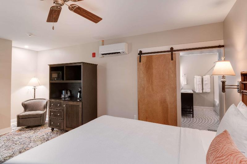 The Port Inn and Cottages, Ascend Hotel Collection image